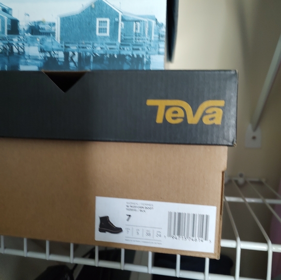 Teva W Midform Boots - Picture 7 of 16